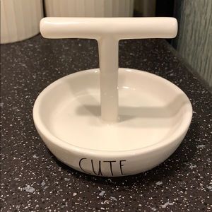 Glass jewelry holder